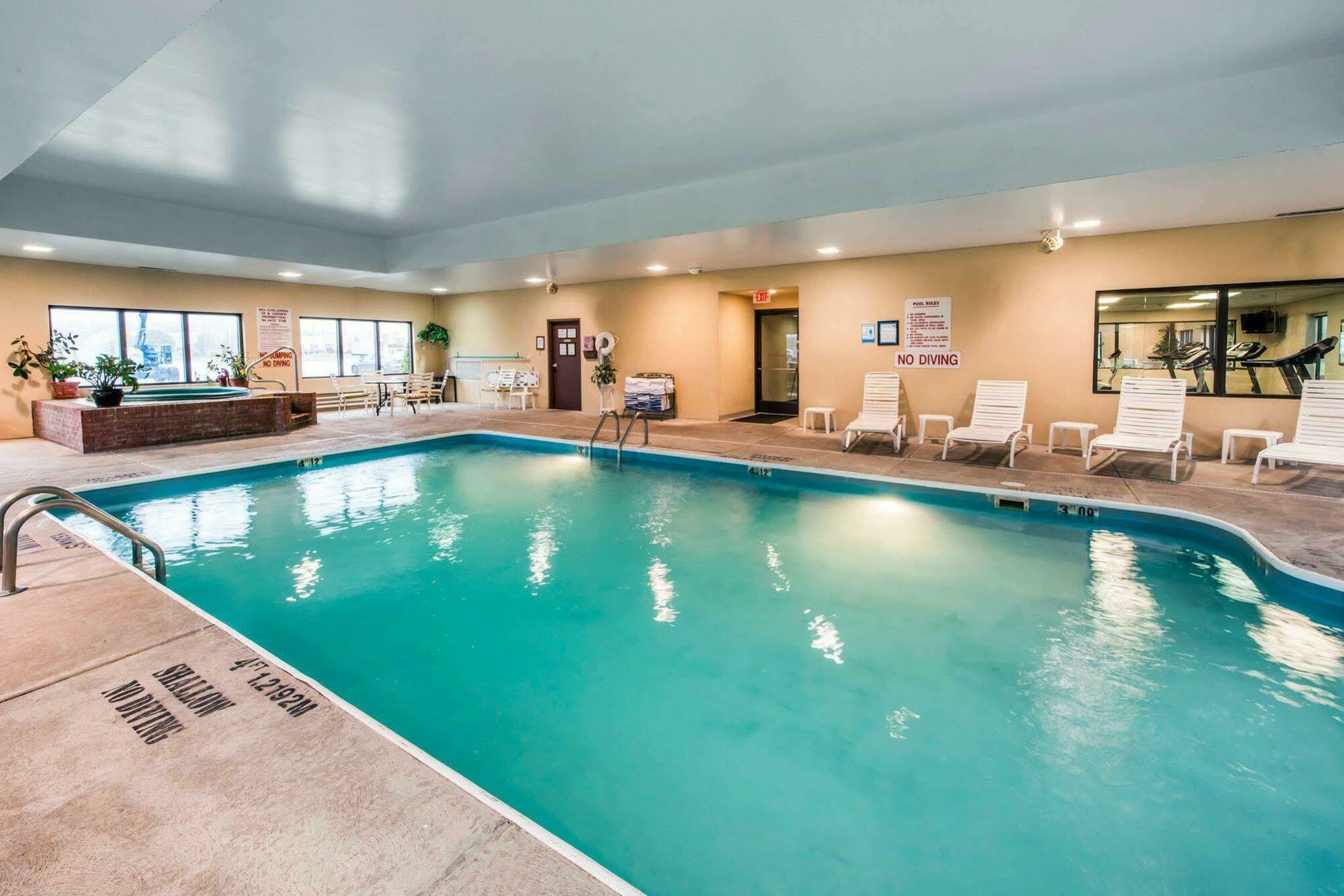 Comfort - Altoona Inn